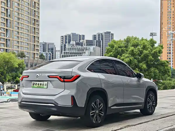 NIO EC6 2021