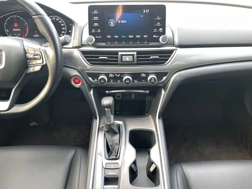 Honda Accord 2021 — фото 14