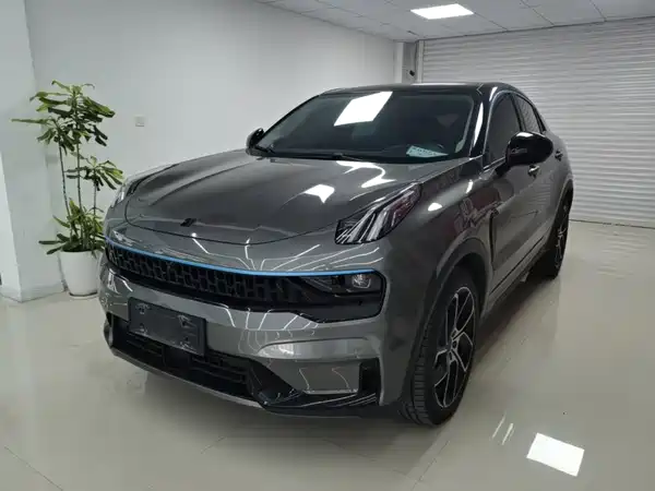 Lynk & Co 05 2022