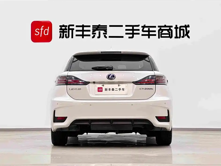 Lexus CT 2017