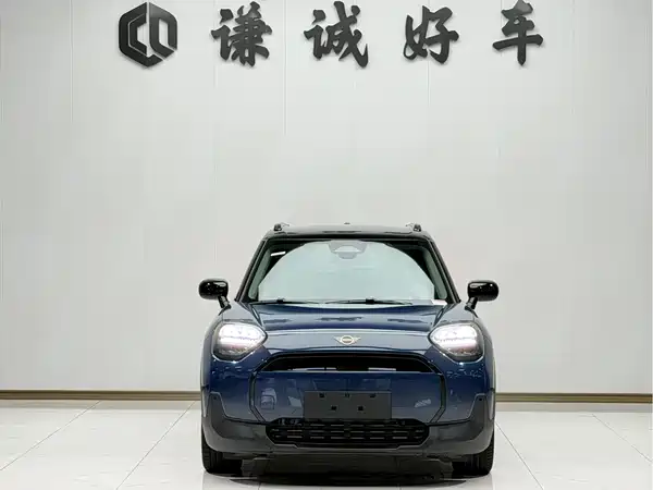 MINI Aceman 2025