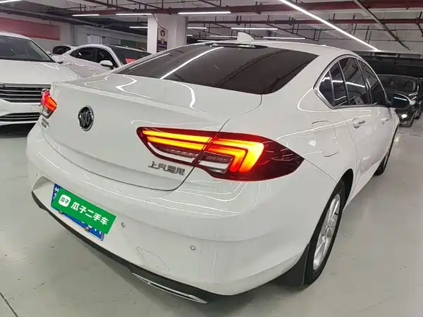 Buick Regal 2021