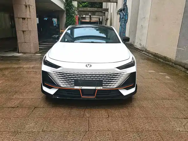Changan UNI-V 2023