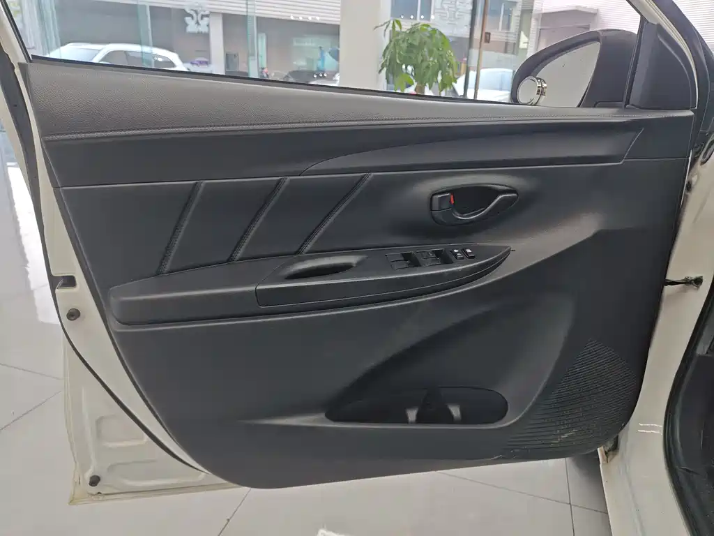 Toyota Vios FS 2019 — фото 13