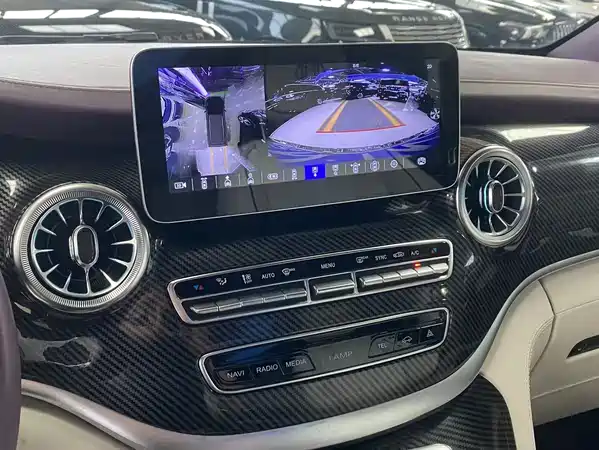 Mercedes-Benz Vito 2023
