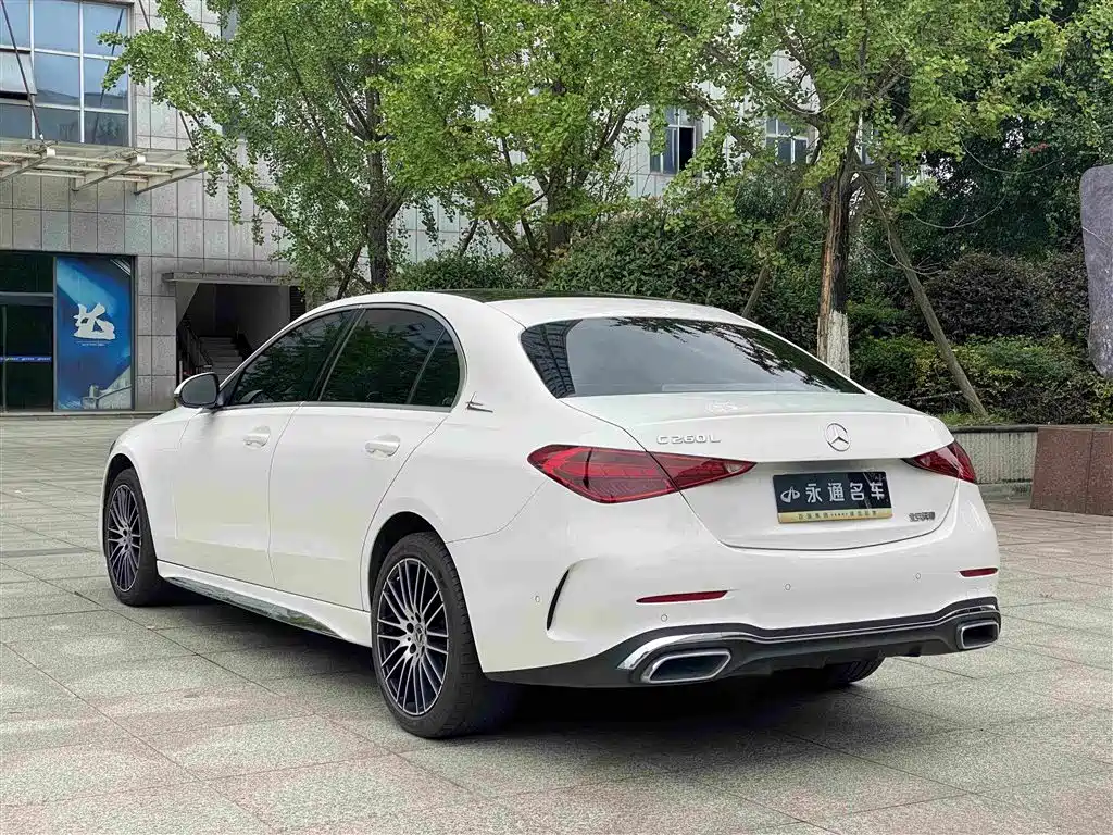 Mercedes-Benz C-Class 2023 — фото 16