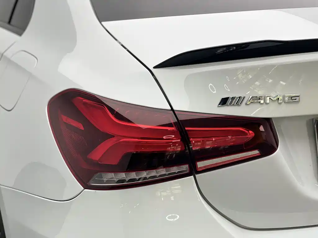 Mercedes-Benz A-Class AMG 2021 — фото 18