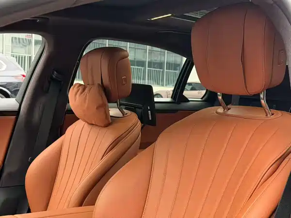 Mercedes-Benz S-Class 2023