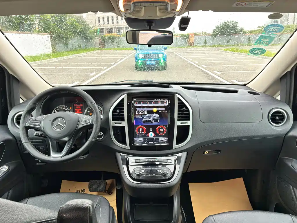 Mercedes-Benz Vito 2019 — фото 10