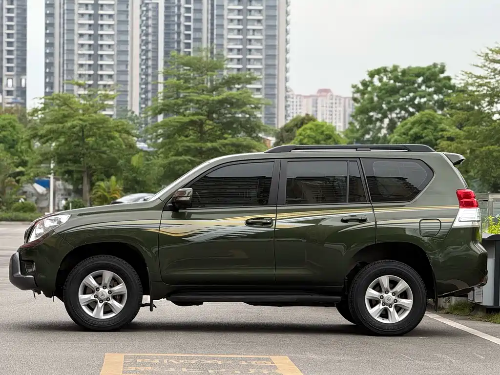 Toyota Prado 2013