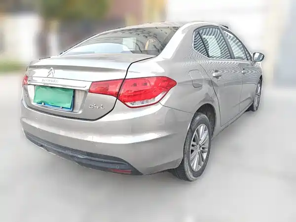 Citroën C4L 2016