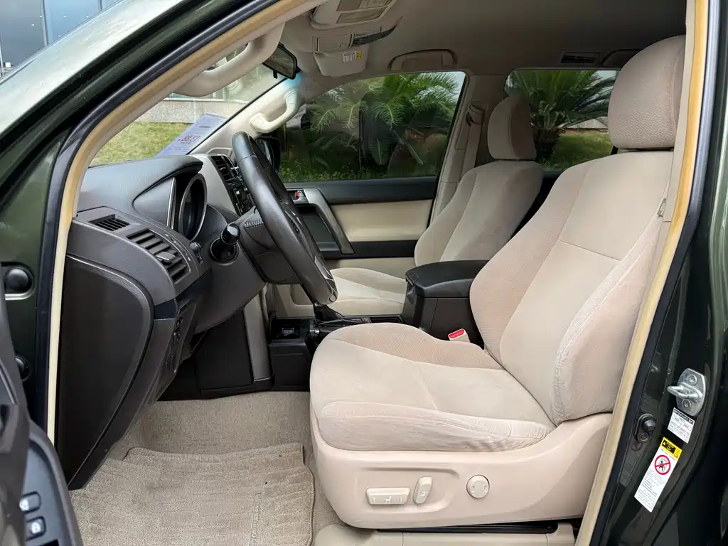 Toyota Prado 2013