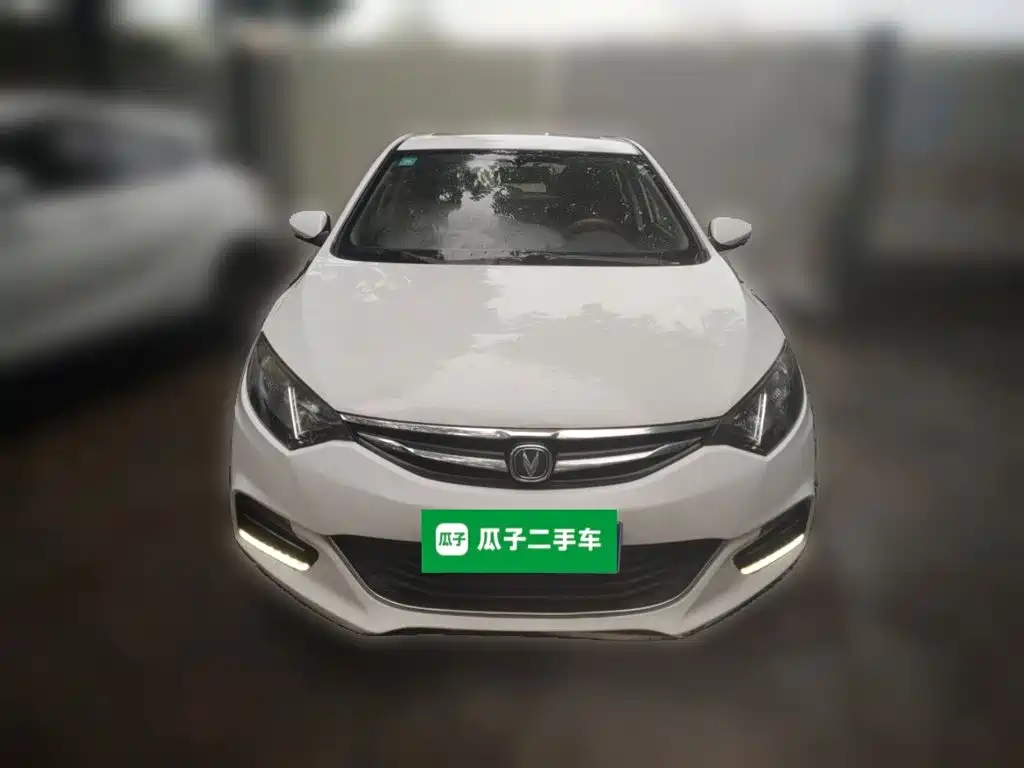 Changan Eado XT 2017 — фото 2