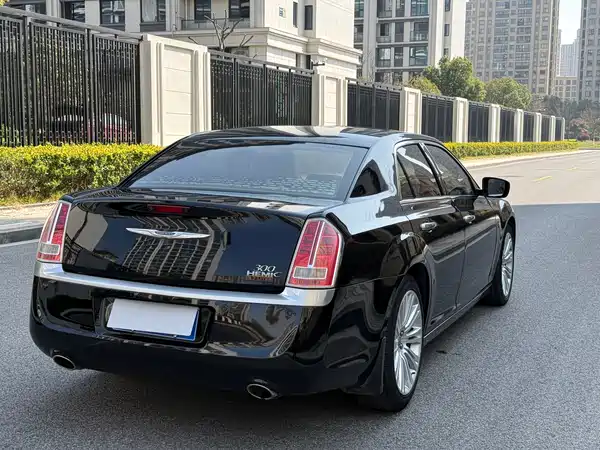 Chrysler 300C 2013