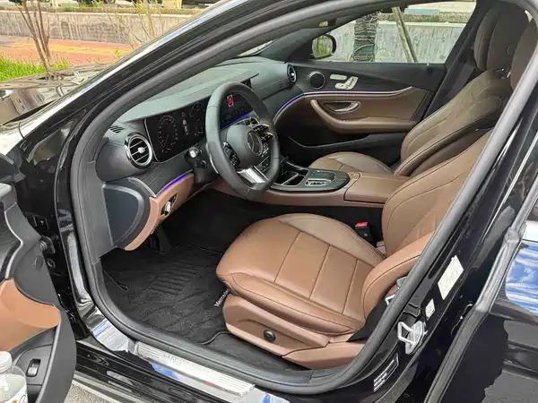 Mercedes-Benz E-Class 2023