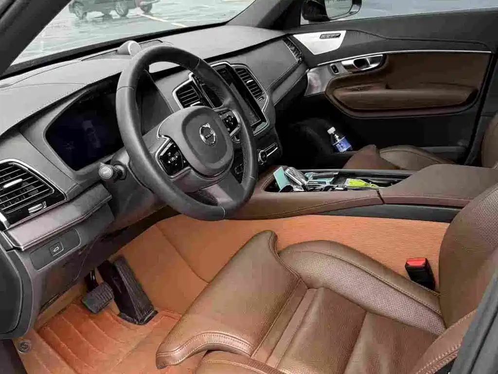 Volvo XC90 2023