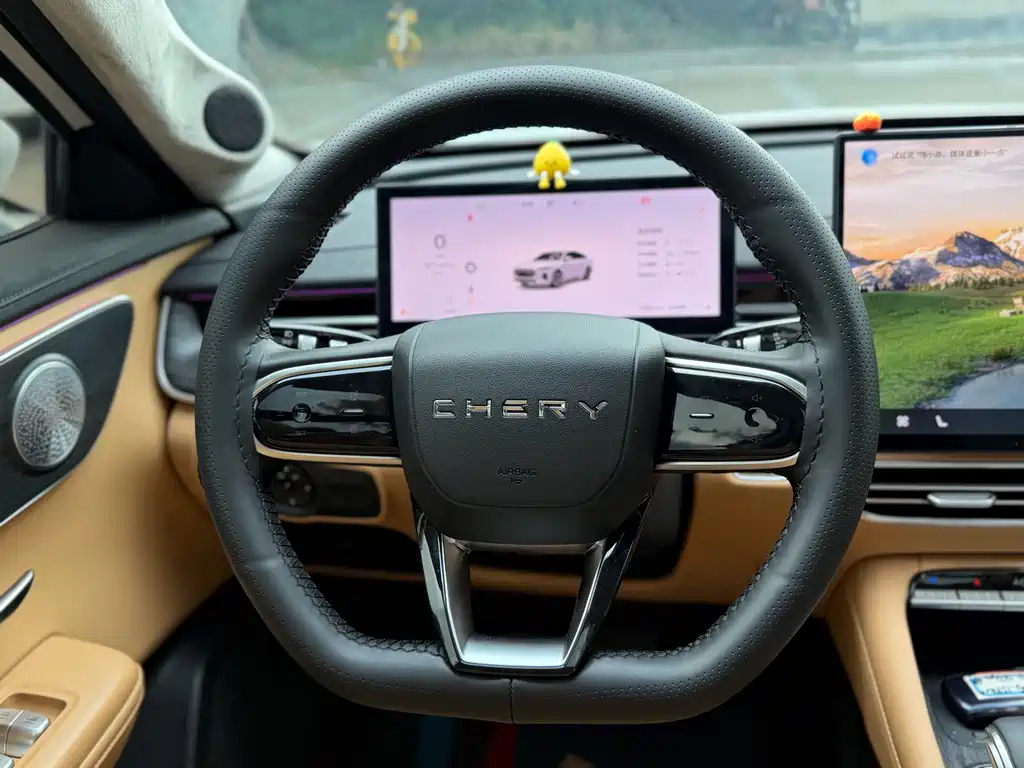 Chery Arrizo 8 PRO 2025 — фото 16