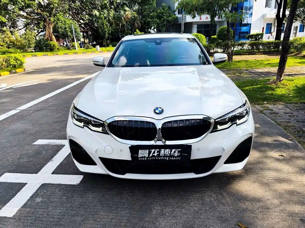 BMW 3 Series 2021
