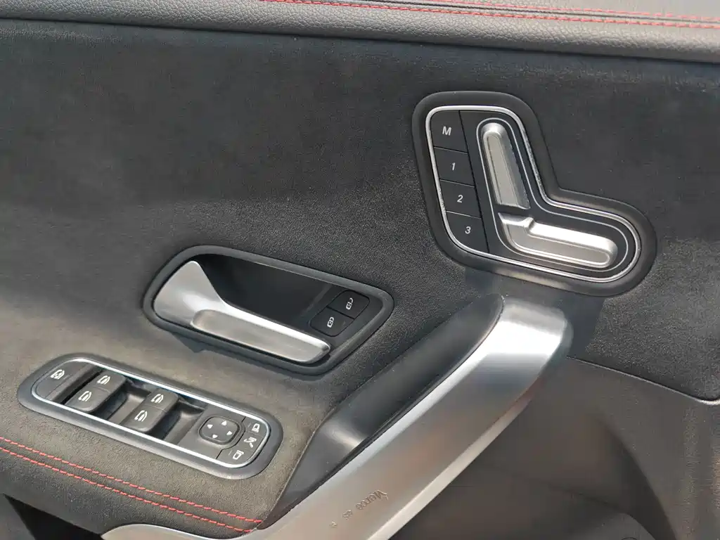 Mercedes-Benz CLA 2022 — фото 25