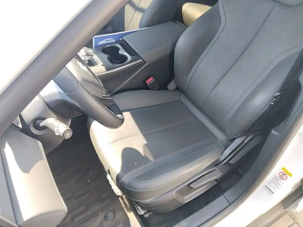 BYD Qin PLUS 2025 — фото 15
