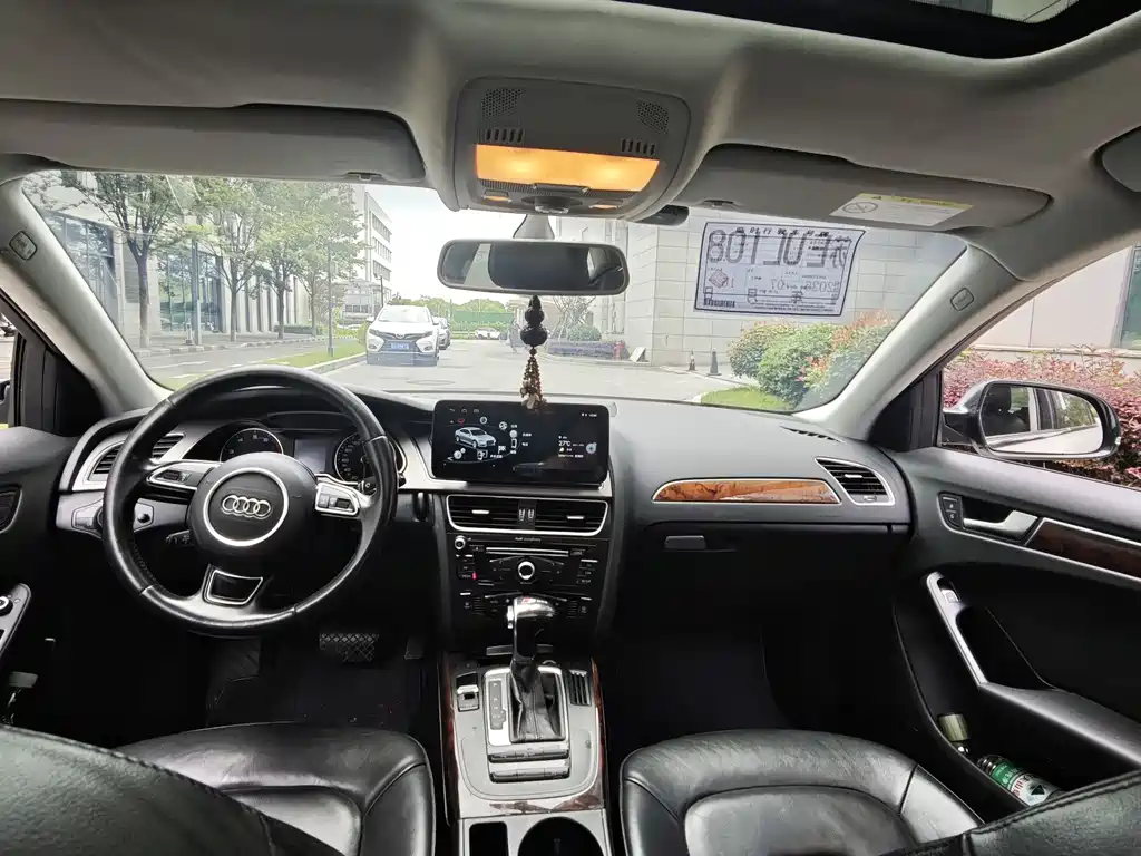 Audi A4L 2014