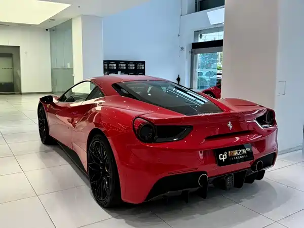 Ferrari 488 2015