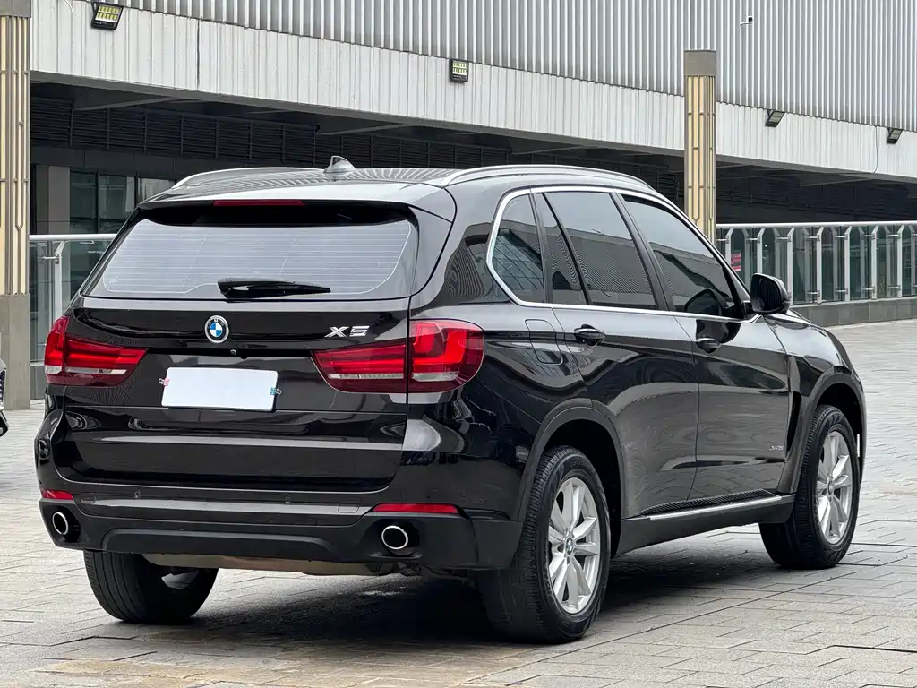 BMW X5 2017 — фото 13
