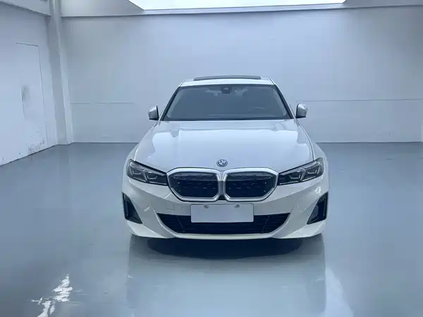 BMW i3 2023