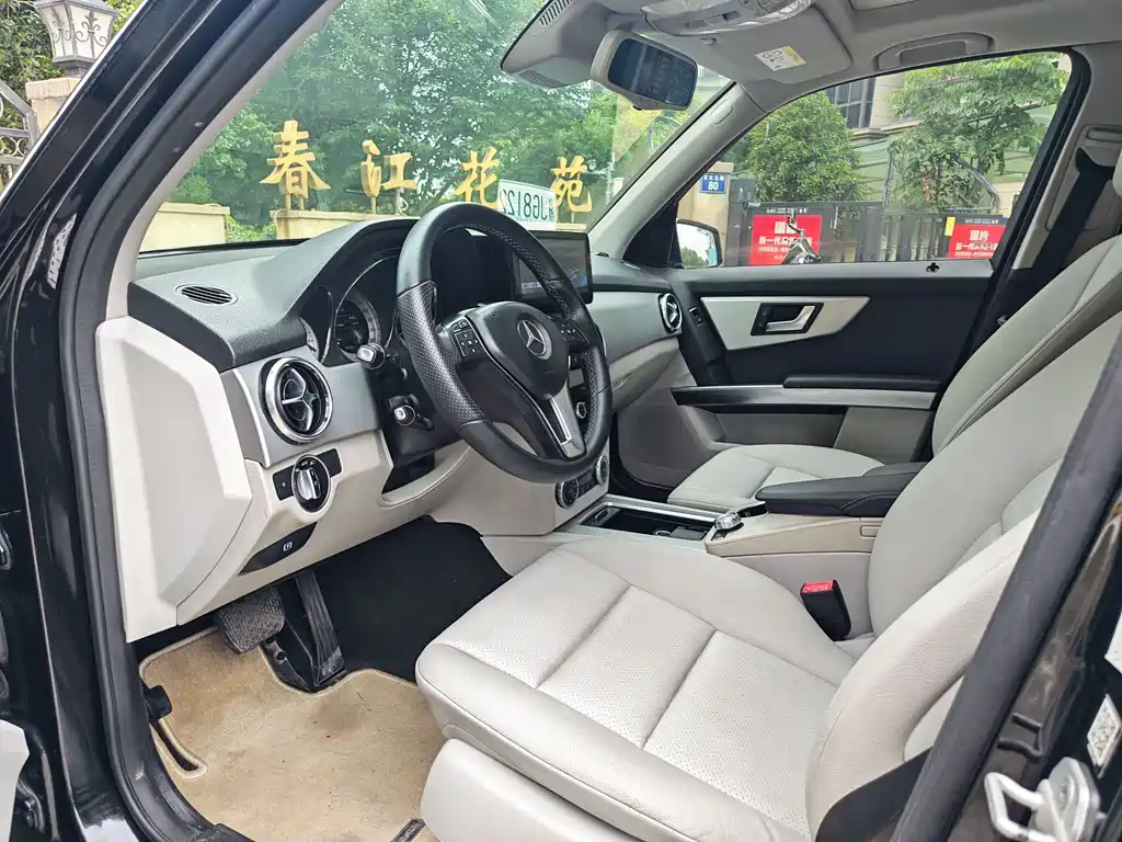 Mercedes-Benz GLK-Class 2015