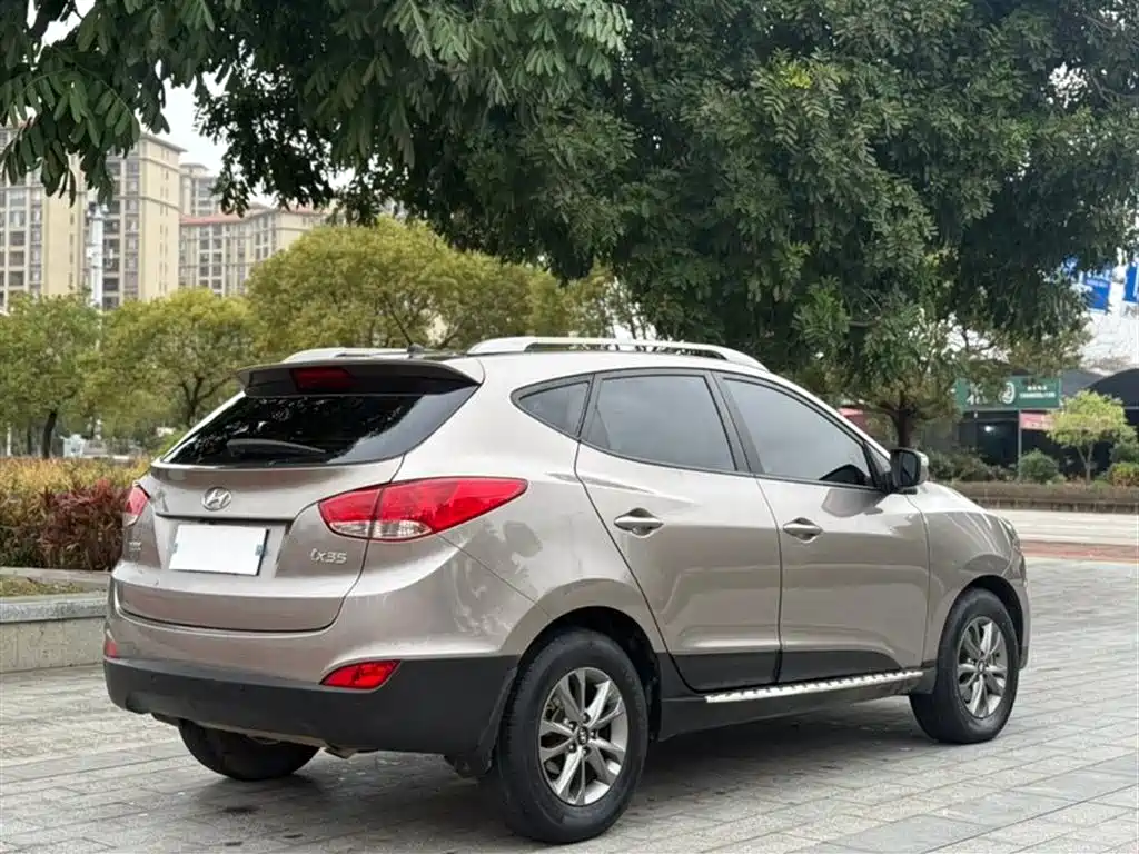 Hyundai ix35 2016 — фото 9