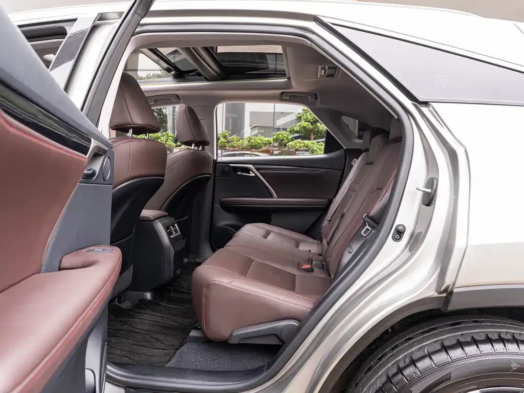 Lexus RX 2022 — фото 10
