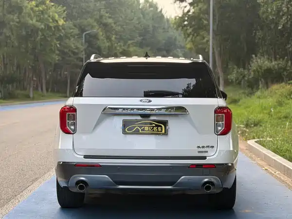 Ford Explorer 2021