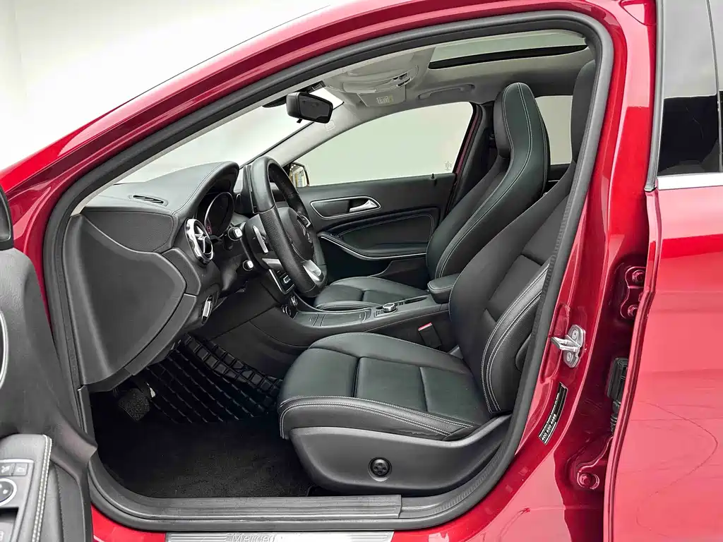 Mercedes-Benz GLA 2019 — фото 13
