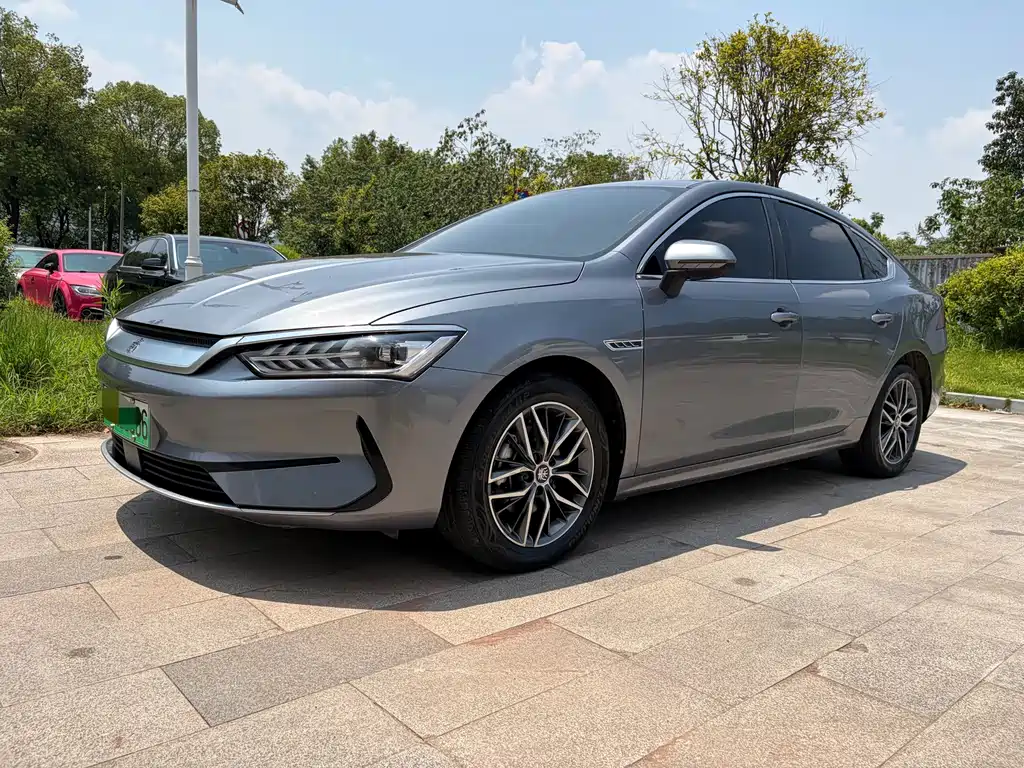 BYD Qin PLUS 2023 — фото 1