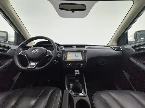 Dongfeng Scenery 580 2017
