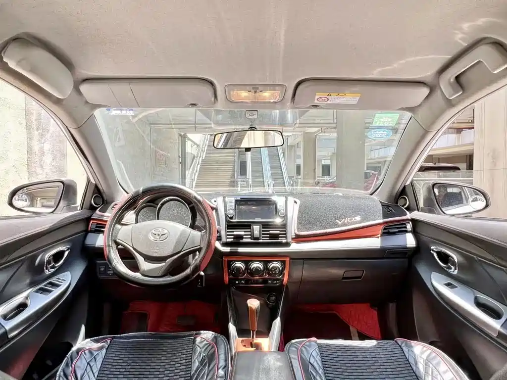 Toyota Vios 2015