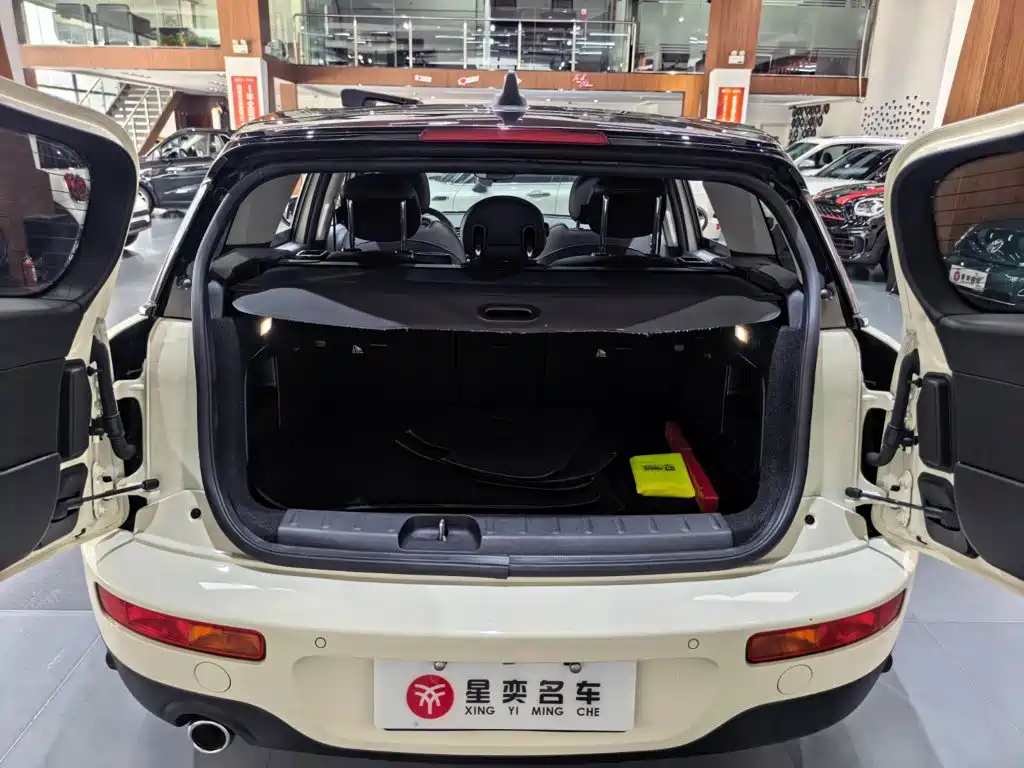 MINI Clubman 2020 — фото 19