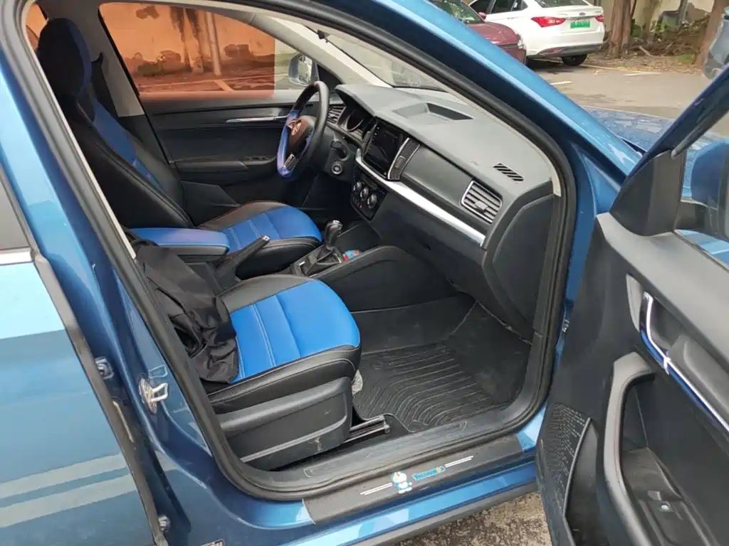 Skoda Kamiq 2020 — фото 25