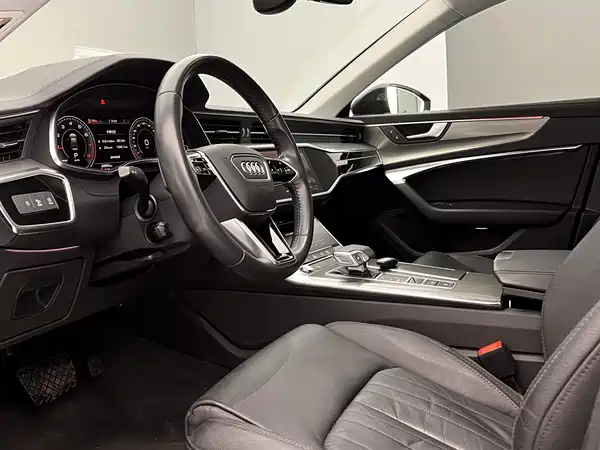 Audi A6L 2021