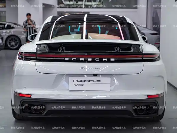 Porsche Panamera 2026