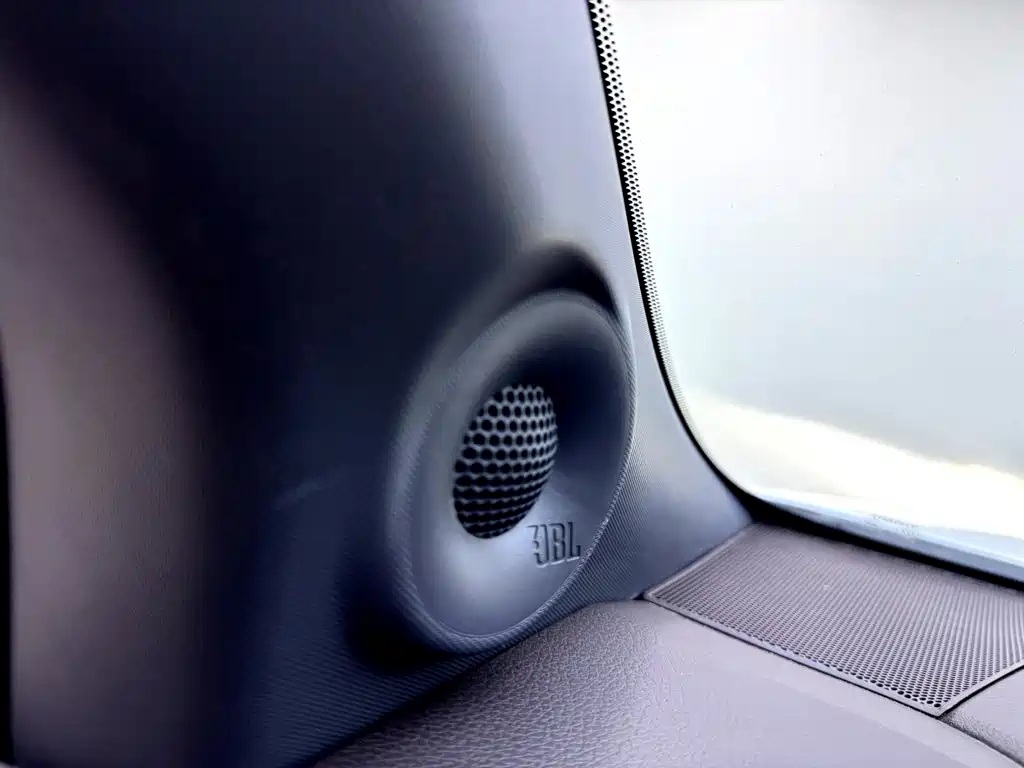 Toyota Sienna 2022 — фото 16