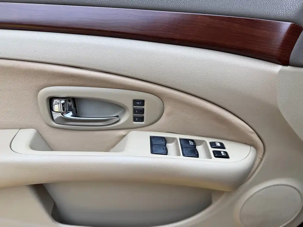 Nissan Sylphy 2008 — фото 15