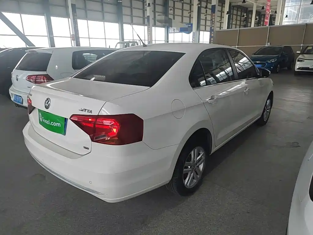 Volkswagen Jetta 2018