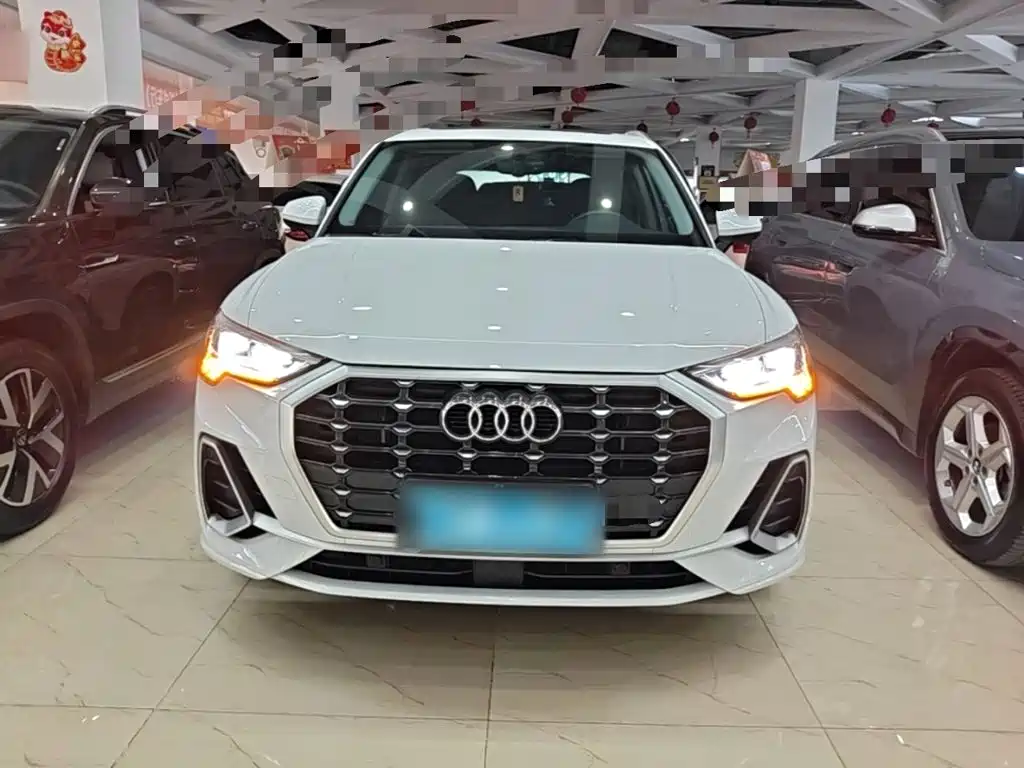 Audi Q3 2022