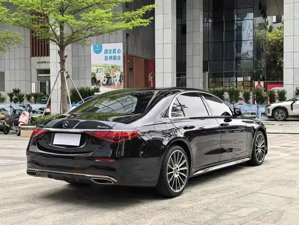 Mercedes-Benz S-Class 2023