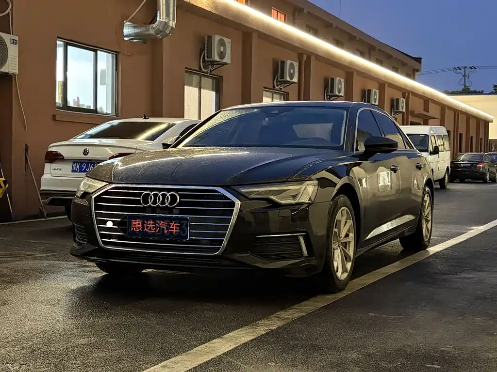 Audi A6L 2020 — фото 1