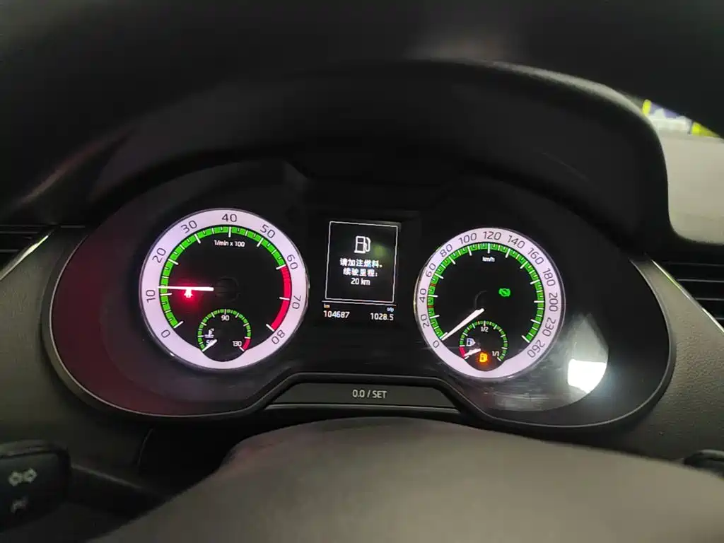 Skoda Octavia 2019 — фото 12
