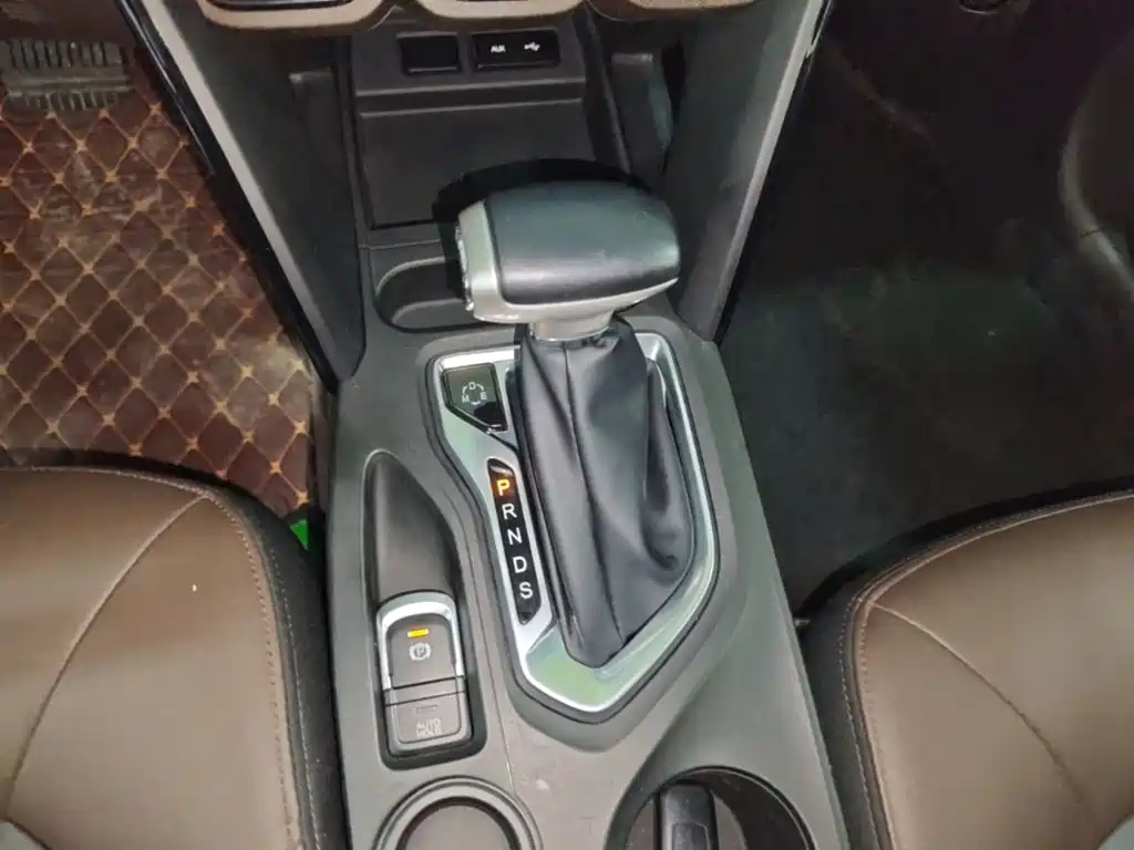 GAC Motor Trumpchi GS4 2017 — фото 14