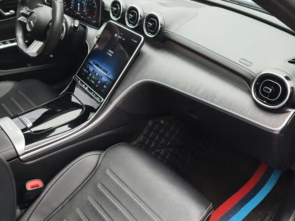 Mercedes-Benz C-Class 2022 — фото 10