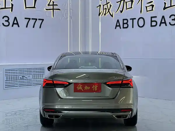 Nissan Teana 2023